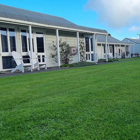 The Furlong Motel Hawera Exterior photo